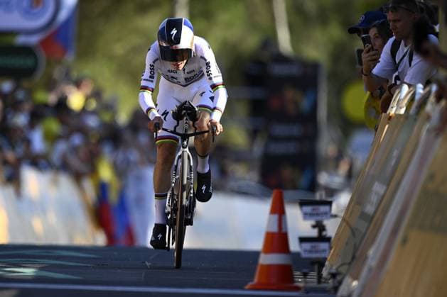 Belgian Remco Evenepoel of Red Bull-BORA-hansgrohe pictured in action during the first stage of the 2026 Tour de France cycling race, a team time trial of 19km with start and finish in Barcelona, Spain, Saturday 04 July 2026. The 113th edition of the Tour de France starts on Saturday 4 July in Barcelona, Spain, and will finish in Paris, France on the 26th of July. JASPERxJACOBS  x180369890x