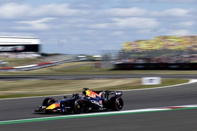 SILVERSTONE - Max Verstappen (Red Bull Racing) in action during the qualifying session at the Silverstone race circuit, ahead of the British Formula 1 Grand Prix. SANDER KONING ANP xVIxANPxSportx xxANPxIVx 562790814 originalFilename: 562790814.jpg