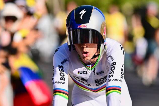 Tour de France 2026 Stage 1 BARCELONA, SPAIN - JULY 04 : Evenepoel Remco (BEL) of Red Bull BORA Hansgrohe at the finish line during stage 1 of the 113rd edition of Tour de France an UCI World Tour 2.UWT Team Time Trial stage for Men Elite of 19 km with start in Barcelona and finish in Barcelona on July 4, 2026 in Barcelona, Spain, 04 07 2026 Barcelona Spain  Copyright: xPeterxDexVoechtx