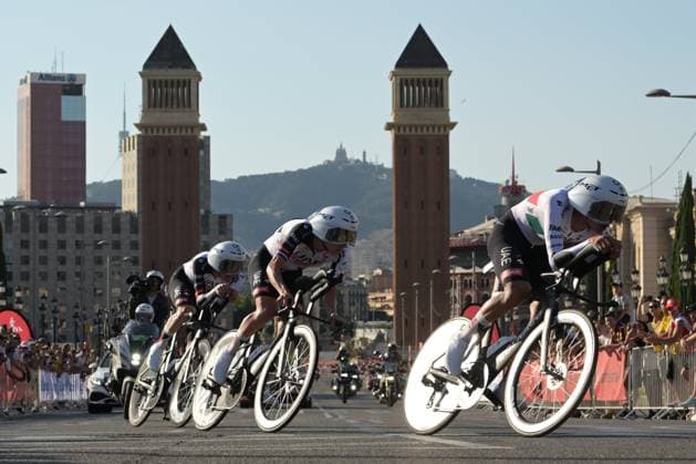 Tour de France 2026 Stage 1 BARCELONA, SPAIN - JULY 04 : Team UAE Emirates - XRG in action during stage 1 of the 113rd edition of Tour de France an UCI World Tour 2.UWT Team Time Trial stage for Men Elite of 19 km with start in Barcelona and finish in Barcelona on July 4, 2026 in Barcelona, Spain, 04 07 2026 Barcelona Spain  Copyright: xSzymonxGruchalskix