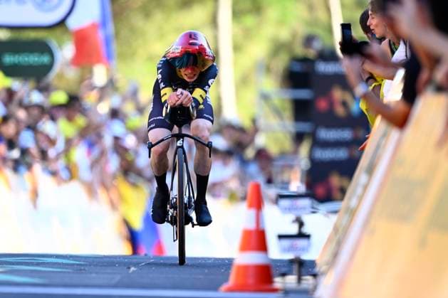 Tour de France 2026 Stage 1 BARCELONA, SPAIN - JULY 04 : Vingegaard Jonas (DEN) of Team Visma Lease a Bike at the finish line during stage 1 of the 113rd edition of Tour de France an UCI World Tour 2.UWT Team Time Trial stage for Men Elite of 19 km with start in Barcelona and finish in Barcelona on July 4, 2026 in Barcelona, Spain, 04 07 2026 Barcelona Spain  Copyright: xTomasxSiskx