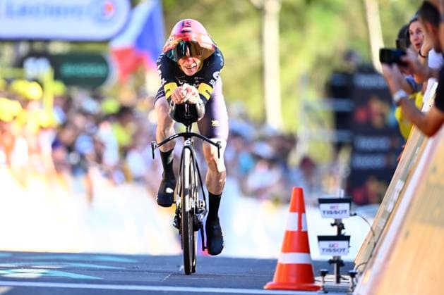 Tour de France 2026 Stage 1 BARCELONA, SPAIN - JULY 04 : Vingegaard Jonas (DEN) of Team Visma Lease a Bike at the finish line during stage 1 of the 113rd edition of Tour de France an UCI World Tour 2.UWT Team Time Trial stage for Men Elite of 19 km with start in Barcelona and finish in Barcelona on July 4, 2026 in Barcelona, Spain, 04 07 2026 Barcelona Spain  Copyright: xTomasxSiskx