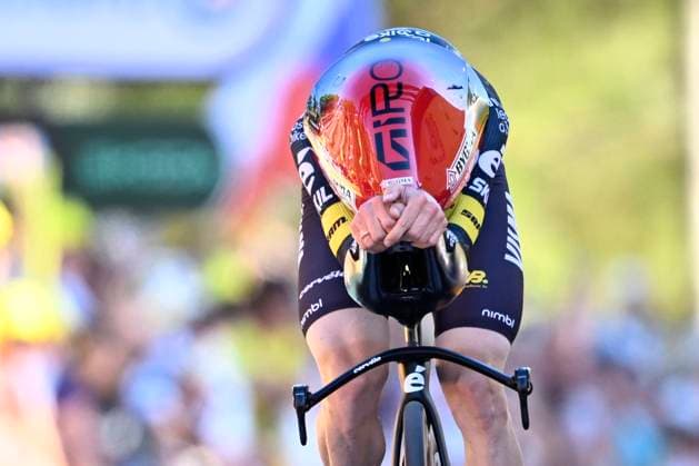 Tour de France 2026 Stage 1 BARCELONA, SPAIN - JULY 04 : Vingegaard Jonas (DEN) of Team Visma Lease a Bike at the finish line during stage 1 of the 113rd edition of Tour de France an UCI World Tour 2.UWT Team Time Trial stage for Men Elite of 19 km with start in Barcelona and finish in Barcelona on July 4, 2026 in Barcelona, Spain, 04 07 2026 Barcelona Spain  Copyright: xTomasxSiskx