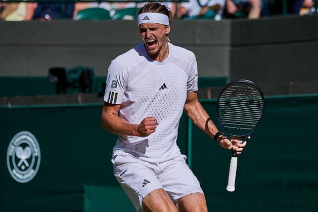 July 4, 2026, London, London, Great Britain: Alexander Zverev of Germany during The Championships Wimbledon Tennis 2026: Grand Slam: The Championships Wimbledon: ZVEREV 6:2 7:6 6:4 GIRON  - ZUMAs343 20260704_zsp_s343_054 Copyright: xMathiasxSchulzx