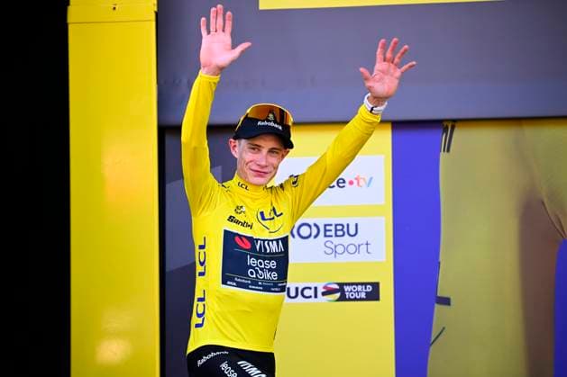 Tour de France 2026 Stage 1 BARCELONA, SPAIN - JULY 04 : Vingegaard Jonas (DEN) of Team Visma Lease a Bike on the podium during stage 1 of the 113rd edition of Tour de France an UCI World Tour 2.UWT Team Time Trial stage for Men Elite of 19 km with start in Barcelona and finish in Barcelona on July 4, 2026 in Barcelona, Spain, 04 07 2026 Barcelona Spain  Copyright: xTomasxSiskx