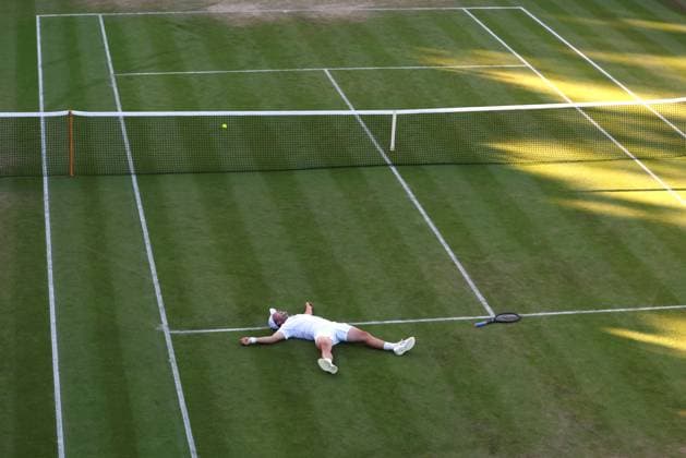 Arthur Fery celebrates winning his third round match Wimbledon Tennis Championships, Day 6, The All England Lawn Tennis and Croquet Club, London, UK - 04 Jul 2026London The All England Lawn Tennis and United Kingdom  Copyright: xKieranxMcManus Shutterstockx 16975553ep