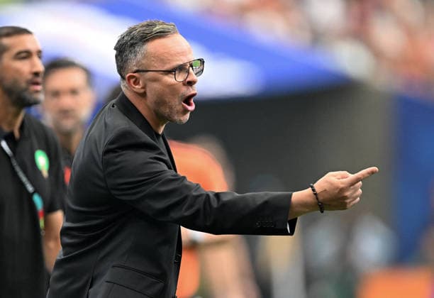 (260705) -- HOUSTON, July 5, 2026 -- Mohamed Ouahbi, head coach of Morocco, gestures during the round of 16 match between Canada and Morocco at the 2026 FIFA World Cup, WM, Weltmeisterschaft, Fussball at Houston Stadium in Houston, the United States, July 4, 2026. ) (SP)U.S.-HOUSTON-FOOTBALL-FIFA WORLD CUP-ROUND OF 16-CAN VS MAR XiaoxYijiu 