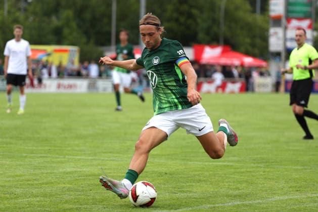 VfL vs. ABB Regionalauswahl, Testspiel Gifhorn, 04.07.2026, Fußball, Herren, Saison 2026 2027, Testspiel, VfL Wolfsburg vs. Anheuser-Busch-Bud-Regionalauswahl, Lovro Majer (VfL Wolfsburg) Flutmulde Deutschland *** VfL vs. ABB Regional Selection, Friendly Match in Gifhorn, July 4, 2026, Soccer, Men s, 2026–2027 Season, Friendly Match, VfL Wolfsburg vs. Anheuser-Busch Bud Regional Selection, Lovro Majer, VfL Wolfsburg, Flutmulde, Germany