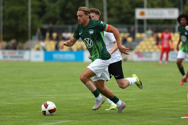 VfL vs. ABB Regionalauswahl, Testspiel Gifhorn, 04.07.2026, Fußball, Herren, Saison 2026 2027, Testspiel, VfL Wolfsburg vs. Anheuser-Busch-Bud-Regionalauswahl, Lovro Majer (VfL Wolfsburg) Flutmulde Deutschland *** VfL vs. ABB Regional Selection, Friendly Match in Gifhorn, July 4, 2026, Soccer, Men s, 2026–2027 Season, Friendly Match, VfL Wolfsburg vs. Anheuser-Busch Bud Regional Selection, Lovro Majer, VfL Wolfsburg, Flutmulde, Germany