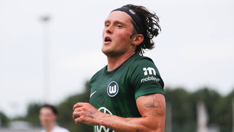 VfL vs. ABB Regionalauswahl, Testspiel Gifhorn, 04.07.2026, Fußball, Herren, Saison 2026 2027, Testspiel, VfL Wolfsburg vs. Anheuser-Busch-Bud-Regionalauswahl, Fabian Reese (VfL Wolfsburg) Flutmulde Deutschland *** VfL vs. ABB Regional Select Team, Friendly Match in Gifhorn, July 4, 2026, Soccer, Men s, 2026–2027 Season, Friendly Match, VfL Wolfsburg vs. Anheuser-Busch Bud Regional Select Team, Fabian Reese, VfL Wolfsburg, Flutmulde, Germany