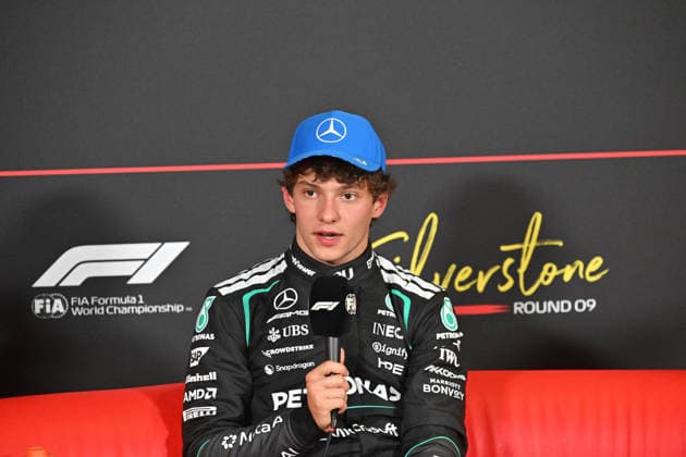 Formula 1, Qualifying, Silverstone, UK, 04 July, 2026. 04 July 2026. Kimi Antonelli, Mercedes, during the drivers interviews after gaining 1st place in the Qualifying session at the Formula 1 Pirelli British Grand Prix at Silverstone, Northamptonshire, UK., Credit:Lee Floyd Lee Floyd - B3214 Avalon UK, Northamptonshire, London, Silverstone  Copyright: xLeexFloydx xLeexFloydx-xB3214x xAvalonx 1114433354