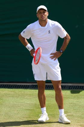2026 Wimbledon, July 04, Day 6 LONDON, - JULY 4: Flavio Cobolli of Italy looks down the court against Karen Kachanov in the third round during the 2026 Wimbledon, July 04, Day 6 at The all England club, Wimbledon on July 4, 2026 in London, GBR. London The all England club, Wimbledon GBR Copyright: xPeterxvanxdenxBerg ISIxPhotosx 9451