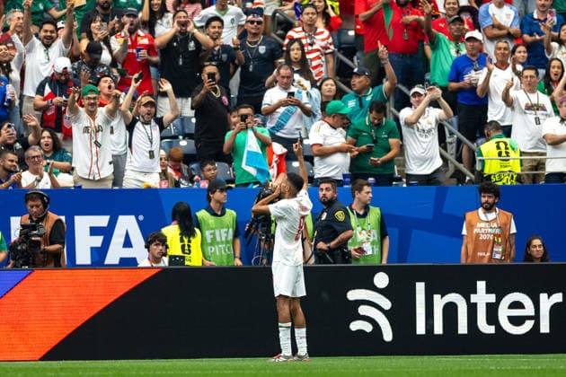 Azzedine Ounahi celebrating seen during FIFA World Cup, WM, Weltmeisterschaft, Fussball WM, Weltmeisterschaft, Fussball 2026 game between national teams of Canada and Morocco (Grzegorz Wajda Ball Raw Images) Houston Houston Stadium USA Copyright: xGrzegorzxWajdax GW_CANvMOR-52
