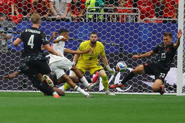 FIFA World Cup, WM, Weltmeisterschaft, Fussball 2026 - Round of 16 - Canada vs Morocco Azzedine Ounahi (C) of Morocco scores his second goal during the FIFA World Cup 2026 Round of 16 match Canada against Morocco, in Houston, USA, 04 July 2026. HOUSTON United States  Copyright: xCHRISTOPHERxNEUNDORFx