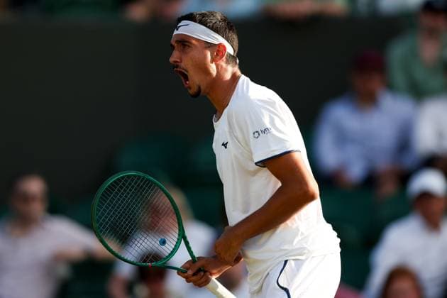 Lorenzo Sonego during his third round match Wimbledon Tennis Championships, Day 6, The All England Lawn Tennis and Croquet Club, London, UK - 04 Jul 2026London The All England Lawn Tennis and United Kingdom  Copyright: xKieranxMcManus Shutterstockx 16975553fl