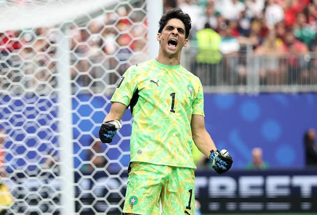 (260705) -- HOUSTON, July 5, 2026 -- Yassine Bounou, goalkeeper of Morocco, celebrates during the round of 16 match between Canada and Morocco at the 2026 FIFA World Cup, WM, Weltmeisterschaft, Fussball at Houston Stadium in Houston, the United States, July 4, 2026. ) (SP)U.S.-HOUSTON-FOOTBALL-FIFA WORLD CUP-ROUND OF 16-CAN VS MAR LixMing 