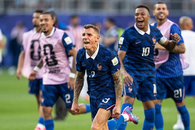 260704 Lucas Digne of France celebrates after the FIFA World Cup, WM, Weltmeisterschaft, Fussball 2026 round of 16 football match between Paraguay and France on July 4, 2026 in Philadelphia. Photo: Jon Olav Nesvold BILDBYRAN COP 217 JE0140 fotboll football soccer fotball vm fotbolls-vm fotball-vm fotbolls-vm 2026 fifa world cup 2026 attondelsfinal round of 16 bbeng jubel *** July 4, 2026: Lucas Digne of France celebrates after the FIFA World Cup 2026 Round of 16 soccer match between Paraguay and France on July 4, 2026 in Philadelphia. Photo by Jon Olav Nesvold, BILDBYRAN COP 217 JE0140 soccer football fotball World Cup soccer World Cup 2026 FIFA World Cup 2026 round of 16 bBeng celebration  Copyright: JONxOLAVxNESVOLD BB260704JE241