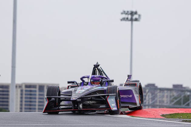 2026 FORMULA E SHANGHAI ePRIX 94 WEHRLEIN Pascal (ger), Porsche Formula E Team, Porsche 99X Electric, action, during the Shanghai ePrix, 12th and 13th round of the 2025-26 ABB FIA Formula E World Championship, WM, Weltmeisterschaft on the Shanghai International Circuit from July 3 to 5, 2026 in Shanghai, China - ShanghaiChina  Copyright: xFREDERICxLExFLOCxHx