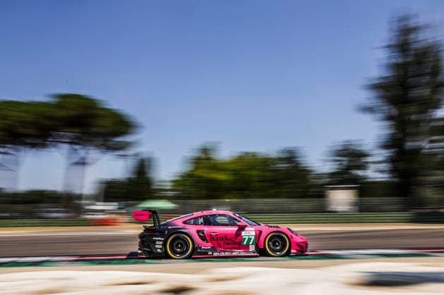 AUTOMOBILE : ELMS - 4 heures de Imola - 04 07 2026 77 (GER) Porsche 911 GT3 R LMGT3 (LMGT3) driven by Martin Berry (SGP) Huub Van Eijndhoven (NED) Harry King (GBR), at the 4 Hours of Imola, the third round of the European Le Mans Series at the Circuit Enzo e Dino Ferrari, from 2 to 5 July 2026, In Imola, Italy (ITA). ENZO E DINO FERRARI CIRCUITItaly  Copyright: xMPSxAGENCYx