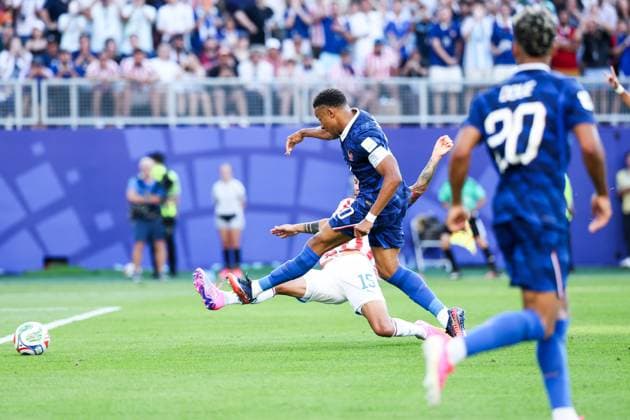RECORD DATE NOT STATED FIFA World Cup, WM, Weltmeisterschaft, Fussball 2026 - Round of 16 - Paraguay v France Kylian Mbappe player of France shoots at goal during the Round of 16 match between Paraguay and France at the FIFA World Cup, at Philadelphia Stadium, in Philadelphia, United States, on Saturday, July 04, 2026.(Foto: Vanessa Carvalho Brazil Photo Press IMAGO) Sports Copyright: xVanessaxCarvalhox
