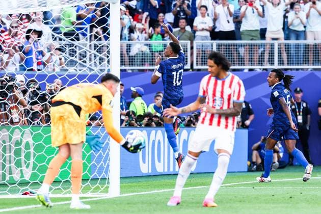 RECORD DATE NOT STATED FIFA World Cup, WM, Weltmeisterschaft, Fussball 2026 - Round of 16 - Paraguay v France Kylian Mbappe player of France celebrates his goal during the Round of 16 match between Paraguay and France at the FIFA World Cup, at Philadelphia Stadium, in Philadelphia, United States, on Saturday, July 04, 2026.(Foto: Vanessa Carvalho Brazil Photo Press IMAGO) Sports Copyright: xVanessaxCarvalhox