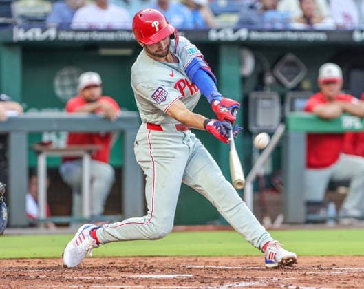JULY 4, 2026: Philadelphia Phillies shortstop Trea Turner (7) at bat in the 3rd inning against the Kansas City Royals at Kauffman Stadium in Kansas City, MO. CSM Kansas City United States - ZUMAc04_ 20260704_zma_c04_211 Copyright: xRomanxPunox