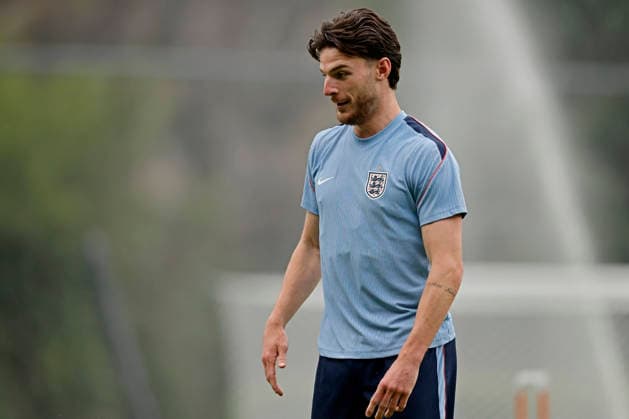 RECORD DATE NOT STATED 4th July 2026; Pumas La Cantera training center, Mexico City, Mexico; FIFA World Cup, WM, Weltmeisterschaft, Fussball Football, England Training Session; Declan Rice of the England looks on HeulerxAndrey DiaEsportivo