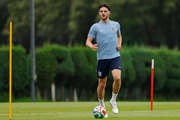 RECORD DATE NOT STATED 4th July 2026; Pumas La Cantera training center, Mexico City, Mexico; FIFA World Cup, WM, Weltmeisterschaft, Fussball Football, England Training Session; Declan Rice of the England controls the ball HeulerxAndrey DiaEsportivo