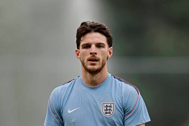 RECORD DATE NOT STATED 4th July 2026; Pumas La Cantera training center, Mexico City, Mexico; FIFA World Cup, WM, Weltmeisterschaft, Fussball Football, England Training Session; Declan Rice of the England looks on HeulerxAndrey DiaEsportivo