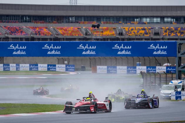 2026 FORMULA E SHANGHAI ePRIX 01 ROWLAND Oliver (gbr), Nissan Formula E Team, Nissan e-4ORCE 05, action during the Shanghai ePrix, 12th and 13th round of the 2025-26 ABB FIA Formula E World Championship, WM, Weltmeisterschaft on the Shanghai International Circuit from July 3 to 5, 2026 in Shanghai, China - ShanghaiChina  Copyright: xJULIENxDELFOSSEx