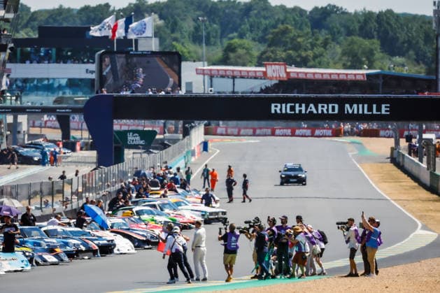 LE MANS CLASSIC SERIES 2026 - LE MANS CLASSIC LEGEND Starting grid, ambiance during the 2026 Le Mans Classic Legend, 4th round of the Le Mans Classic Series 2026, from July 02 to 05 in Circuit des 24h, in Le Mans, France - Le MansFrance  Copyright: xGREGORYxLENORMANDx