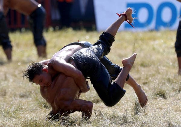 665th Historic Kirkpinar Oil Wrestling Festival in Turkiye s Edirne EDIRNE, TURKIYE - JULY 5: Wrestlers compete in various categories during the 665th Historic Kirkpinar Oil Wrestling Festival at the Sarayici Er Meydani wrestling grounds in Edirne, Turkiye, on July 5, 2026. Özgün Tiran Anadolu Edirne Turkey. Editorial use only. Please get in touch for any other usage.  Copyright: x2026xAnadoluxÖzgünxTiranx