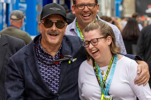 Sport Bilder des Tages RECORD DATE NOT STATED 5th July 2026; Silverstone Circuit, Northamptonshire, England; FIA Formula 1 2026 British F1 Grand Prix; Race Day; 1992 F1 World Champion Nigel Mansell arrives in the paddock TimxWilliams