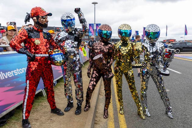 RECORD DATE NOT STATED 5th July 2026; Silverstone Circuit, Northamptonshire, England; FIA Formula 1 2026 British F1 Grand Prix; Race Day; Mirrored people at the Grand Prix TimxWilliams