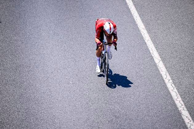 Tour de France 2026 Stage 2 BARCELONA, SPAIN - JULY 05 : Rider of Team Lotto Intermarche in action during stage 2 of the 113rd edition of Tour de France an UCI World Tour 2.UWT cycling road race stage for Men Elite of 182 km with start in Tarragona and finish in Barcelona on July 5, 2026 in Barcelona, Spain, 05 07 2026 ( Motordriver Kurt Vandenborre - Barcelona Spain  Copyright: xTomasxSiskx