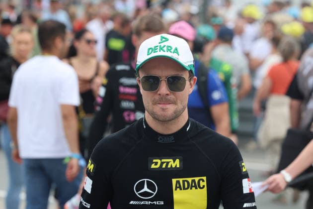 Nürnberg, Deutschland 03. - 05. Juli 2026: DTM - 2026 - Norisring - Sonntag Rennen 2 Im Bild: Lucas Auer (AUT 22) im Portrait bei der Fahrerpräsentation Norisring Bayern *** Nuremberg, Germany, July 3–5, 2026, DTM 2026 Norisring, Sunday, Race 2. Pictured: Lucas Auer (AUT 22) during the driver presentation at the Norisring in Bavaria. Copyright: xFotostandx xFabianxWernerx