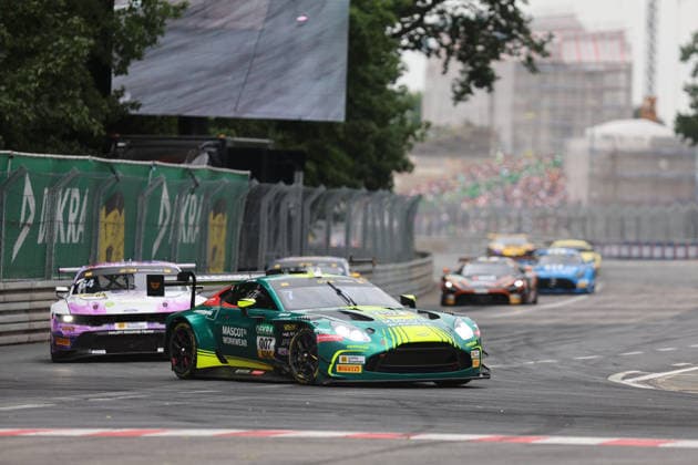 Nürnberg, Deutschland 03. - 05. Juli 2026: DTM - 2026 - Norisring - Sonntag Rennen 2 Im Bild: Nicki Thiim (DEN 7) vor Finn Wiebelhaus (GER 64) Norisring Bayern *** Nuremberg, Germany, July 3–5, 2026, DTM 2026 Norisring, Sunday, Race 2. Pictured: Nicki Thiim (DEN) 7 ahead of Finn Wiebelhaus (GER) 64 at the Norisring in Bavaria Copyright: xFotostandx xFabianxWernerx