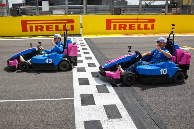 F1 British Grand Prix 2026 Franco Coalpinto and Pierre Gasly of Alpine drive Lego karts during the drivers parade ahead of the Formula 1 British Grand Prix at Silverstone Circuit in Northampton, Great Britain on July 5, 2026. Northampton United Kingdom  Copyright: xJakubxPorzyckix originalFilename:porzycki-f1britis260705_npCmt.jpg