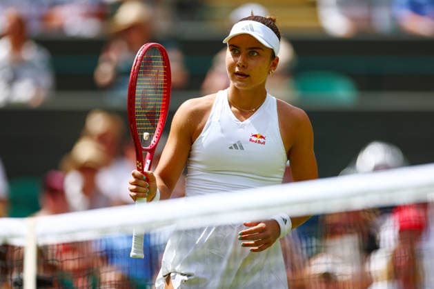 Iva Jovic during her fourth round match Wimbledon Tennis Championships, Day 7, The All England Lawn Tennis and Croquet Club, London, UK - 05 Jul 2026London The All England Lawn Tennis and United Kingdom  Copyright: xJamesxMarsh Shutterstockx 16976811ak