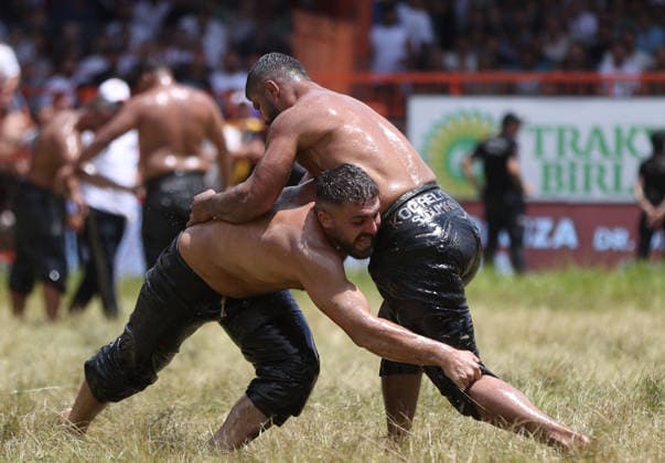 665th Historic Kirkpinar Oil Wrestling Festival in Turkiye s Edirne EDIRNE, TURKIYE - JULY 5: Wrestlers compete in various categories during the 665th Historic Kirkpinar Oil Wrestling Festival at the Sarayici Er Meydani wrestling grounds in Edirne, Turkiye, on July 5, 2026. Özgün Tiran Anadolu Edirne Turkey. Editorial use only. Please get in touch for any other usage.  Copyright: x2026xAnadoluxÖzgünxTiranx