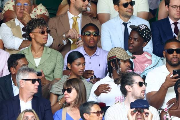 Samuel Tabares and Myles Lewis-Skelly watching the action on Centre Court Wimbledon Tennis Championships, Day 7, The All England Lawn Tennis and Croquet Club, London, UK - 05 Jul 2026London The All England Lawn Tennis and United Kingdom  Copyright: xKieranxMcManus Shutterstockx 16976813be