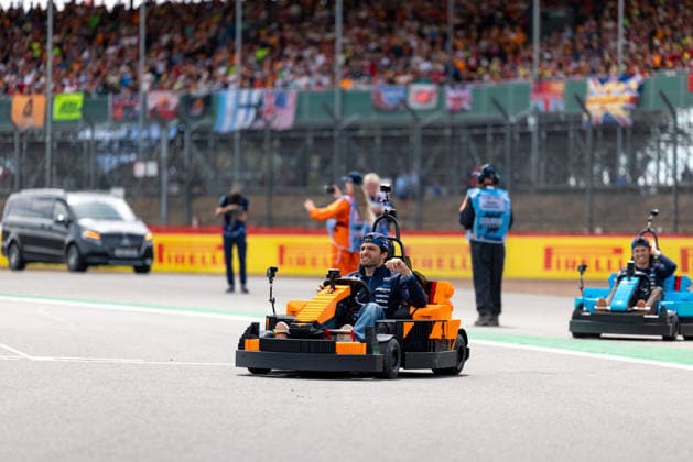July 5, 2026, Silverstone, Northamptonshire, United Kingdom: CARLOS SAINZ (55, Atlassian Williams F1 Team, ESP, Spanish F1 Driver, FW48) ALEXANDER ALBON (23, Atlassian Williams F1 Team, THA, Thai F1 Driver, FW48) with LEGO Karts during the drivers parade on race day (Sunday) at the Formula 1 Pirelli British Grand Prix 2026 at Silverstone Circuit F12026: British Grand Prix  - ZUMAr193 20260705_zsp_r193_095 Copyright: xSaraxRuffonix
