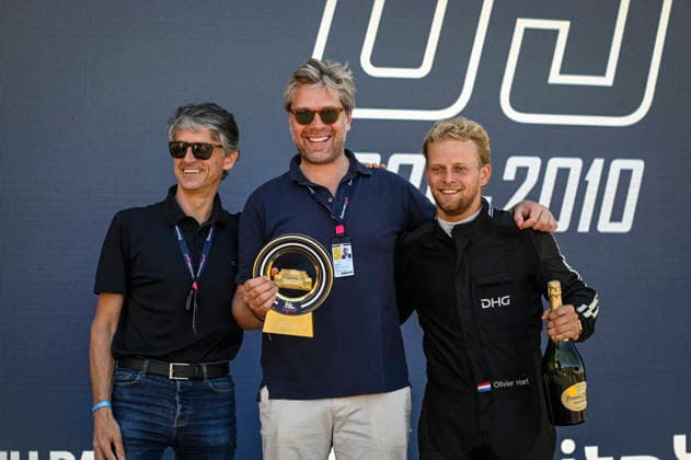LE MANS CLASSIC SERIES 2026 - LE MANS CLASSIC LEGEND HANCOCK Sam HART Olivier (Gbr Ned), Ascari KZR-1 2002, podium, portrait during the 2026 Le Mans Classic Legend, 4th round of the Le Mans Classic Series 2026, from July 02 to 05 in Circuit des 24h, in Le Mans, France - Le MansFrance  Copyright: xRAINIERxEHRHARDTx