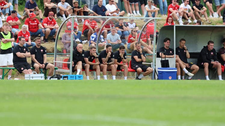 05.07.2026, xrekx, Fussball Testspiel, TSG Kaiserslautern - 1.FC Kaiserslautern v.l. Torsten Lieberknecht Trainer (1.FC Kaiserslautern) Max Lieberknecht Co-Trainer (1.FC Kaiserslautern) Mike Wunderlich Co-Trainer (1.FC Kaiserslautern) Simon Pesch Co-Trainer (1.FC Kaiserslautern) Sören Rittmeier Torwarttrainer (1.FC Kaiserslautern) (DFL DFB REGULATIONS PROHIBIT ANY USE OF PHOTOGRAPHS as IMAGE SEQUENCES and or QUASI-VIDEO) Kaiserslautern *** July 5, 2026, xrekx, Soccer Friendly Match, TSG Kaiserslautern vs. 1. FC Kaiserslautern: Torsten Lieberknecht, Head Coach of 1. FC Kaiserslautern; Max Lieberknecht, Assistant Coach of 1. FC Kaiserslautern; Mike Wunderlich, Assistant Coach of 1. FC Kaiserslautern; Simon Pesch, Assistant Coach of 1. FC Kaiserslautern; Sören Rittmeier, Goalkeeper Coach1 FC Kaiserslautern DFL and DFB regulations prohibit any use of photographs as image sequences and or quasi-video Kaiserslautern