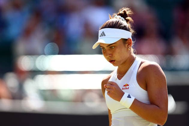 Iva Jovic during her fourth round match Wimbledon Tennis Championships, Day 7, The All England Lawn Tennis and Croquet Club, London, UK - 05 Jul 2026London The All England Lawn Tennis and United Kingdom  Copyright: xJamesxMarsh Shutterstockx 16976811bi