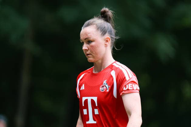 Angebot: 1. FC Köln Frauen, Auftakttraining, 05.07.2026 Marina Hegering (1. FC Köln, 33) Auftakttraining der Frauen des 1. FC Köln zur Saison 2026 27 der 1. Frauen Fussball Bundesliga, Trainingsgelände am Geißbockheim, Köln, 05.07.2026 DFL DFB regulations prohibit any use of photographs as image sequences and or quasi-video. *** 1 FC Köln Women, Season-Opening Training Session, July 5, 2026 Marina Hegering 1 FC Köln, 33 First training session of the 1 FC Köln women’s team for the 2026–27 season of the Women’s Bundesliga, training grounds at Geißbockheim, Cologne, July 5, 2026 DFL DFB regulations prohibit any use of photographs as image sequences and or quasi-video Copyright: xBEAUTIFULxSPORTS Freisenx