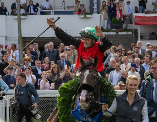 RECORD DATE NOT STATED Idee 157. Deutsches Derby 05.07.2026 Galopprennbahn Hamburg Horn Foto: Derby Sieger 2026 Waldimar Panov mit DARDANOS Â *** Idea 157 German Derby, July 5, 2026, Hamburg-Horn Racetrack. Photo: 2026 Derby winner Waldimar Panov with DARDANOS Â 