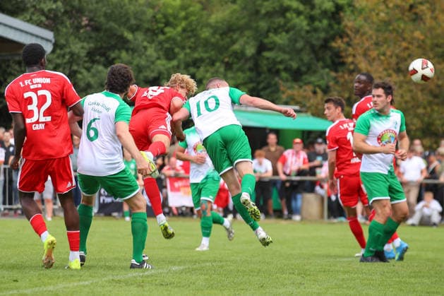 05.07.2026, xtgx, Fussball Testspiel, SV Grün-Weiß Lübben - 1. FC Union Berlin emspor, v.l. Tom Rothe (Union Berlin, 15) Kopfball schiesst Tor, schießt, Torschuetze, erzielt Tor, Treffer, scores the goal (DFL DFB REGULATIONS PROHIBIT ANY USE OF PHOTOGRAPHS as IMAGE SEQUENCES and or QUASI-VIDEO) Lübben *** July 5, 2026, xtgx, Soccer Friendly Match, SV Grün Weiß Lübben vs. FC Union Berlin emspor, from left: Tom Rothe (Union Berlin), 15, scores a goal with a header, scores, goal scorer, scores a goal, goal, scores the goal DFL DFB REGULATIONS PROHIBIT ANY USE OF PHOTOGRAPHS as IMAGE SEQUENCES and or QUASI-VIDEO Lübben