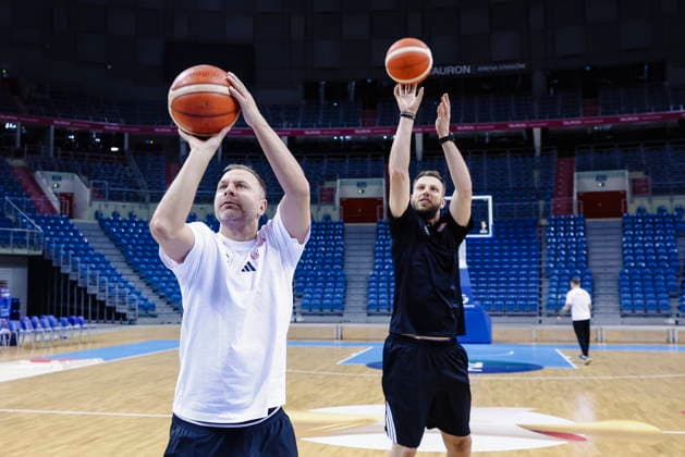 Krakow 05.07.2026 KOSZYKOWKA KOSZKADRA REPREZENTACJA POLSKI TRENING - - - BASKETBALL POLISH national team, Nationalteam PRACTICE PRACTISE NZ dyrektor sportowy kadry Lukasz Koszarek , dyrektor Michal Ignerski director , FOT. WOJCIECH FIGURSKI 058SPORT.PL NEWSPIX.PL --- newspix.pl EL ELIMINACJE DO MS MISTRZOSTW SWIATA FIBA W KOSZYKOWCE MEZCZYZN KOSZYKOWKA KATAR 2027  FOT. WOJCIECH FIGURSKI 058SPORT.PL