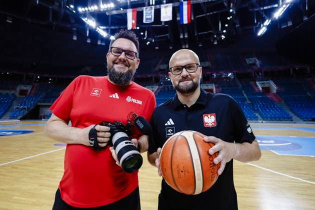 Krakow 05.07.2026 KOSZYKOWKA KOSZKADRA REPREZENTACJA POLSKI TRENING - - - BASKETBALL POLISH national team, Nationalteam PRACTICE PRACTISE NZ Artur Czachowski video operator , trener coach Marcin Wozniak , anwil wloclawek FOT. WOJCIECH FIGURSKI 058SPORT.PL NEWSPIX.PL --- newspix.pl EL ELIMINACJE DO MS MISTRZOSTW SWIATA FIBA W KOSZYKOWCE MEZCZYZN KOSZYKOWKA KATAR 2027  FOT. WOJCIECH FIGURSKI 058SPORT.PL